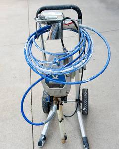 lot 68 image: Graco Magnum X7 Airless Paint Sprayer