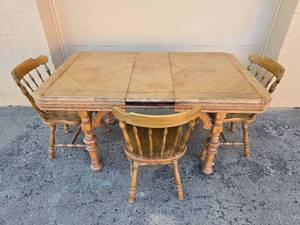 lot 82 image: Antique Dining Table Set with 3 Chairs - Solid Wood Construction
