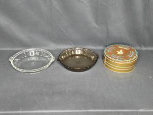 lot 71 image: Set of 3 Vintage Baking Dishes and Decorative Tin