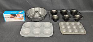 lot 73 image: Assorted Baking and Sharpening Tools - 4 Piece Set