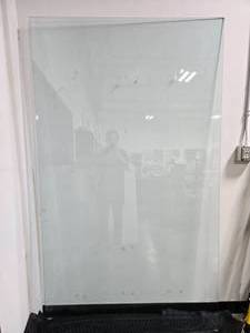 lot 216 image: Large Glass Table Top - 84x48 inches (no stand)