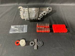 lot 66 image: Complete Set of Performance Tool Wrenches and Bit Set
