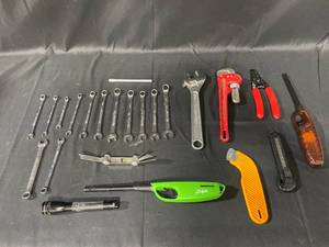 lot 74 image: Assortment of Mixed Hand Tools - Wrenches, Pliers, and More