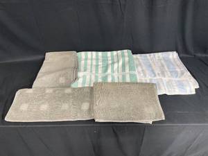 lot 166 image: Set of 6 Soft Cotton Face Towels in Assorted Colors and Patterns