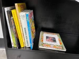 lot 189 image: Collection of 8 Cookbooks - Varied Cuisines Including White Trash Cooking