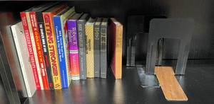lot 193 image: Collection of Mixed Books with 2 Metal Bookends