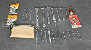lot 80 image: Complete Set of Mechanics Tools - Wrenches, Screw Eyes, and Storage Pouch