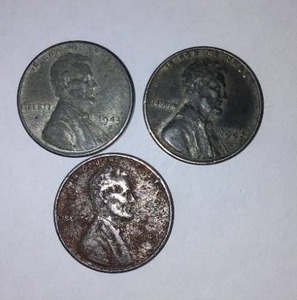 lot 377 image: STEEL 1943 Lincoln Wheat One Cent Penny (3)