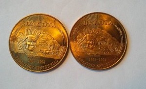 lot 476 image: North Dakota Territory 1861-1961 CENTENNIAL Coin (2)