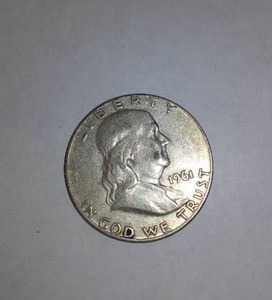 lot 553 image: FRANKLIN 1961 Half Dollar Coin.