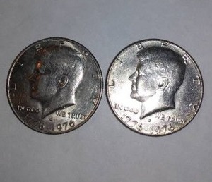 lot 557 image: Kennedy 1776-1976 HALF Dollar BICENTENNIAL Coin (2)