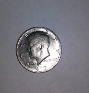 lot 568 image: Kennedy 1971 HALF Dollar Coin.