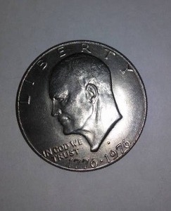 lot 578 image: Eisenhower 1776-1976 BICENTENNIAL Dollar Coin.