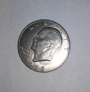 lot 581 image: Eisenhower 1972 Silver One Dollar Coin.