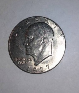 lot 583 image: Eisenhower 1977 Silver One Dollar Coin.