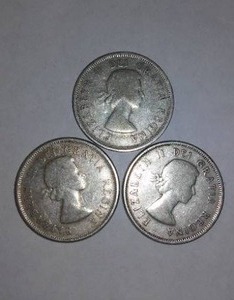 lot 587 image: Canada Quarter Coin (3).