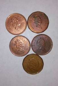 lot 651 image: CANADA One Cent Coin. Years 1994(2),97,98,99