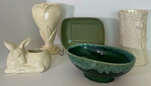 lot 4 image: Vintage Pottery Lot, Planters, Vases