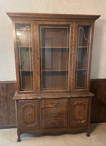 lot 16 image: French Provincial Hutch One Piece