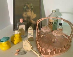 lot 20 image: Vintage Baby Bath Care Lot and Framed Vintage Art Print Little Girl her Toes and Bows
