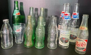 lot 28 image: Vintage Soda Bottles Various Brands