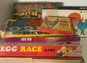lot 38 image: Vintage Board Game Lot 1940s-1960s