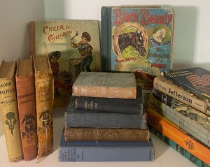 lot 40 image: Vintage Book Lot Black Beauty, Cheer for Children, Swiss Family Robinson