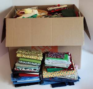 lot 124 image: Large Boxed Lot of Fabric