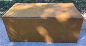 lot 193 image: Large Vintage Mustard Yellow Wooden Crate