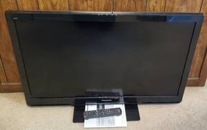 lot 187 image: Panasonic Viera 37 TV with Remote and Manual