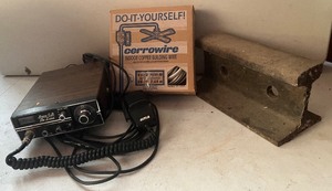lot 213 image: Vintage Kraco C.B. De Luxe Radio, 142 Electrical Wire, Train-rail Section Door Stop