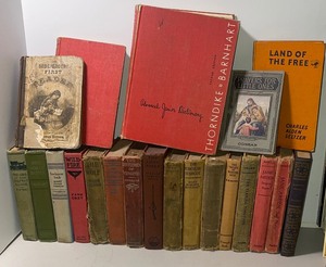 lot 257 image: Vintage Hardcovers