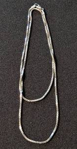lot 44 image: 14k White Gold 20 Box Chain