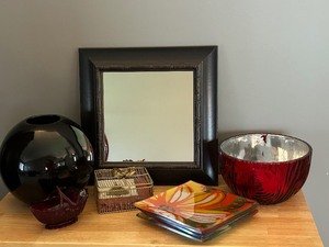 lot 115 image: Pretty Home Decor Collection Including a Petite Mirror, Gorgeous Glass Plates and More