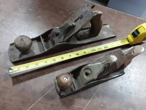 lot 18 image: 2-Planes (15 & 8)