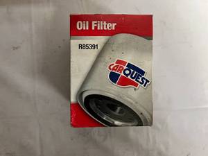 9 CarQuest Oil Filters - R85391