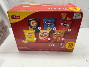 lot 69 image: MM. 30 Bags Frito Lay Variety Pack