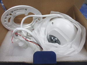 lot 123 image: LUMA 310 SERIES OUTDOOR SURVEILLANCE CAMERAS - NEW