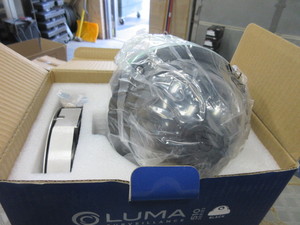 lot 126 image: LUMA 510 SERIES OUTDOOR SURVEILLANCE CAMERA - NEW