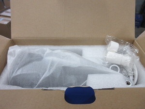 lot 129 image: LUMA 520 SERIES OUTDOOR SURVEILLANCE CAMERA - NEW