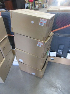 lot 76 image: HIKVISION OUTDOOR CAMERA BRACKETS - NEW