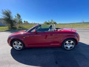 2001 Audi TT 225HP Quattro - AWD - MANUAL