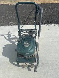 lot 18 image: Craftsman Quantum Gold 6HP 2300PSI Pressure Washer