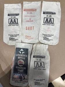 lot 31 image: Lot of 5 Canvas Shot Bags