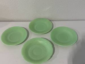 lot 79 image: Lot of 4 Jadeite Saucers