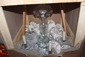lot 243 image: Vintage Crystal Chandelier