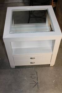 lot 248 image: Jofran Inc. Prestige White End Table with Glass Top and Drawers