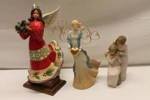 lot 251 image: Assorted Figurine Lot - Jim Shore, Willow Tree, Florentine Angels