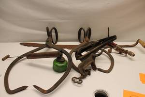lot 266 image: Vintage Hand Tools Bundle