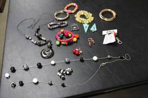 lot 278 image: Assorted Fashion Jewelry Lot - Necklaces, Bracelets, Earrings